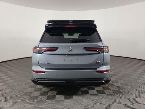 New 2026 Mitsubishi Outlander Trail Edition image 4
