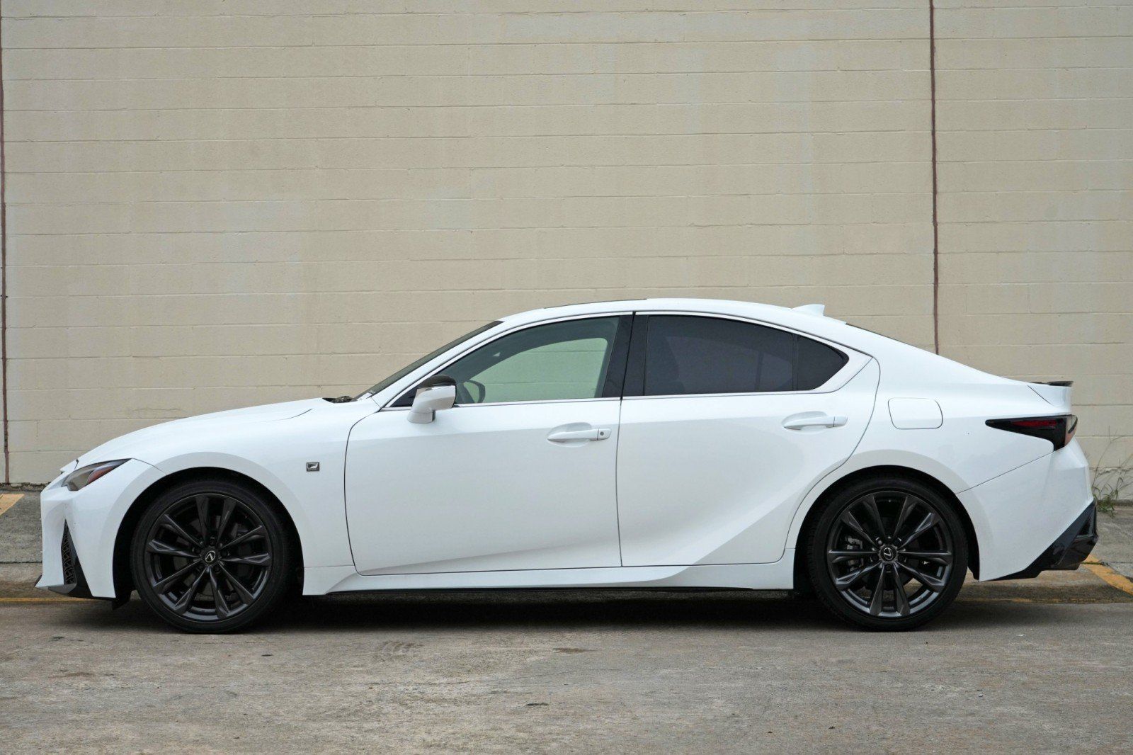 Used 2024 Lexus IS 350 F Sport w/ Navigation Package RWD image 9