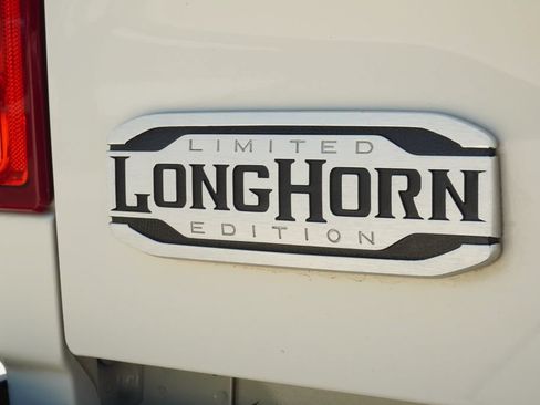 Used 2024 RAM 2500 Limited w/ Towing Technology Group AWD/4WD image 11