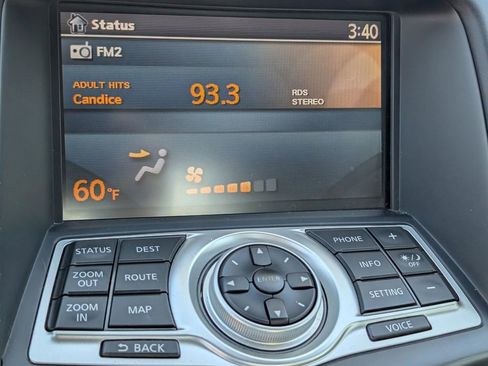 Used 2009 Nissan 370Z Touring image 20