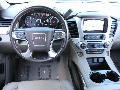 Used 2019 GMC Yukon SLT w/ Open Road Package image 16