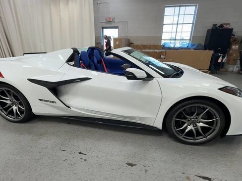 New 2027 Chevrolet Corvette Grand Sport w/ Grand Sport Launch Edition RWD image 9