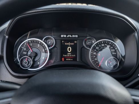 Used 2023 RAM 5500 Tradesman w/ Chrome Appearance Group image 18