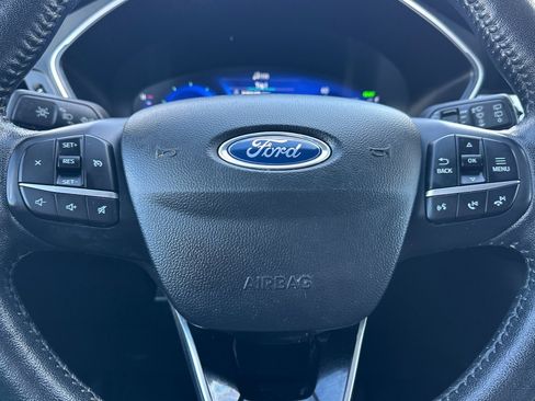 Used 2020 Ford Escape SE Sport image 26