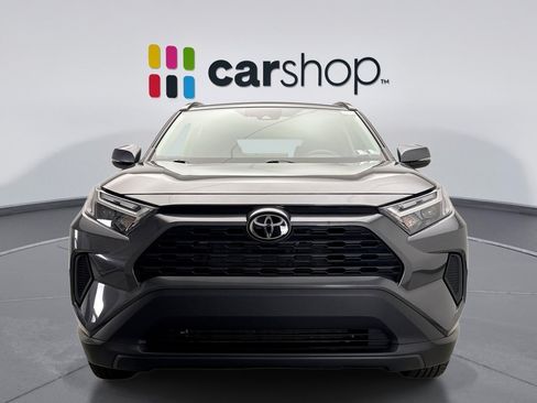 Used 2025 Toyota RAV4 XLE w/ Convenience Package AWD/4WD image 8