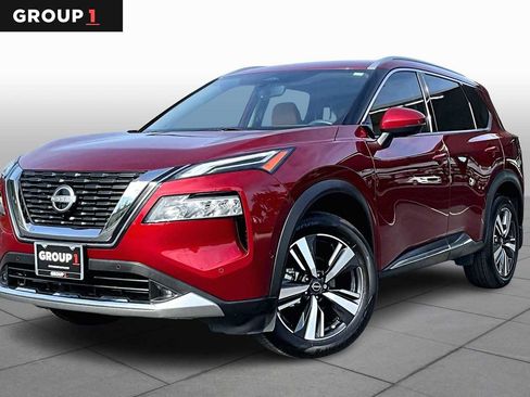 Used 2022 Nissan Rogue Platinum w/ Head-Up Display Package image 1