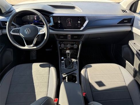 Used 2024 Volkswagen Taos SE image 26