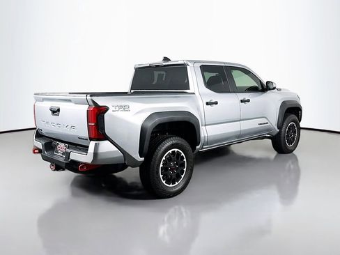 New 2025 Toyota Tacoma TRD Off-Road image 5