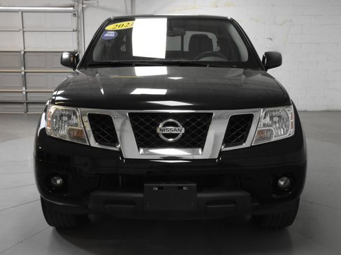 Used 2021 Nissan Frontier SV RWD image 4