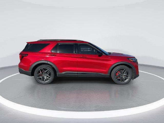 Certified 2025 Ford Explorer ST-Line w/ Premium Package RWD image 8