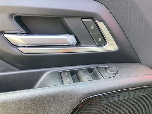 New 2026 Chevrolet Silverado EV LT AWD/4WD image 15