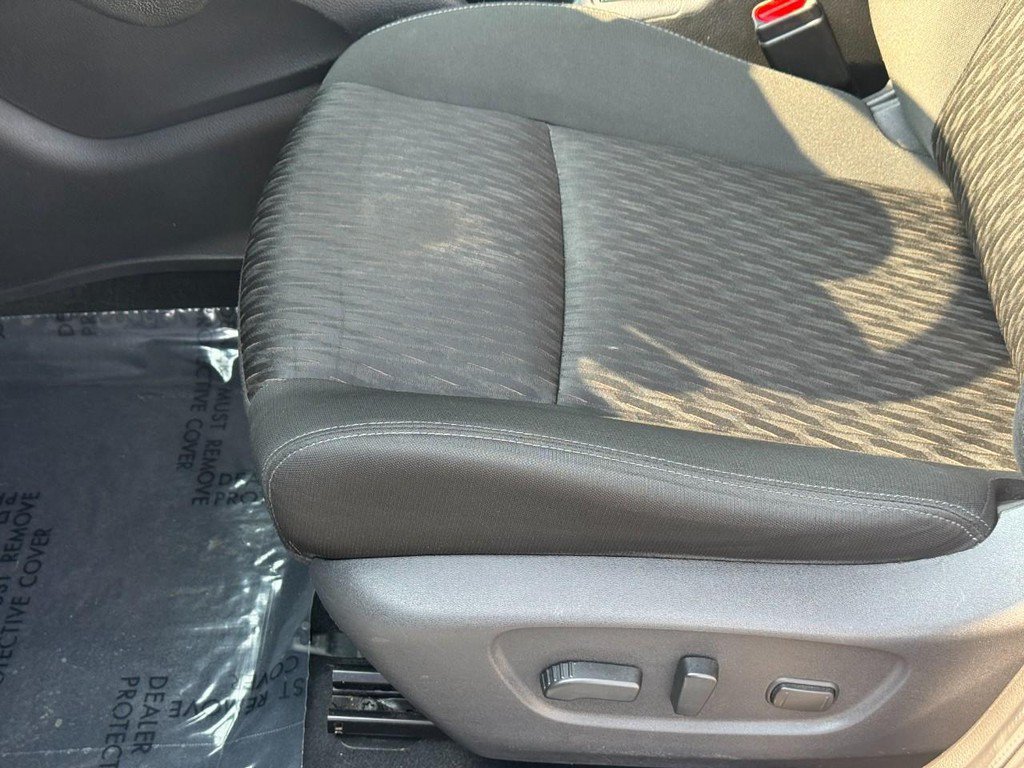 Used 2020 Nissan Rogue SV AWD/4WD image 20