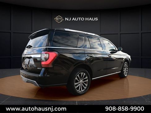 Used 2018 Ford Expedition Limited image 8