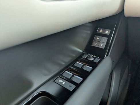 New 2026 Land Rover Range Rover Velar S AWD/4WD image 16