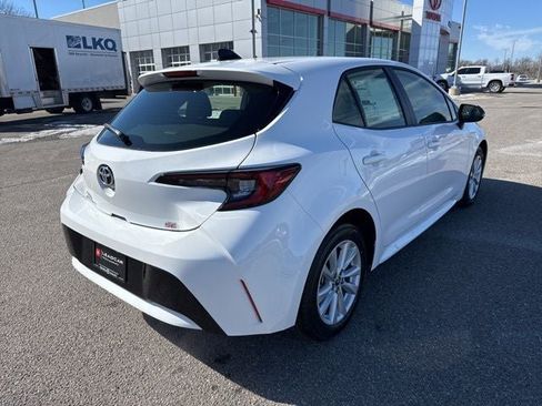 Used 2026 Toyota Corolla SE FWD image 10