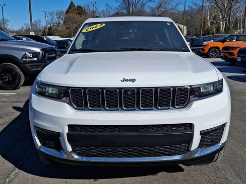 Used 2022 Jeep Grand Cherokee L Limited w/ Luxury Tech Group II image 8