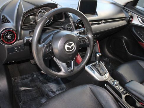 Used 2017 MAZDA CX-3 Touring image 4