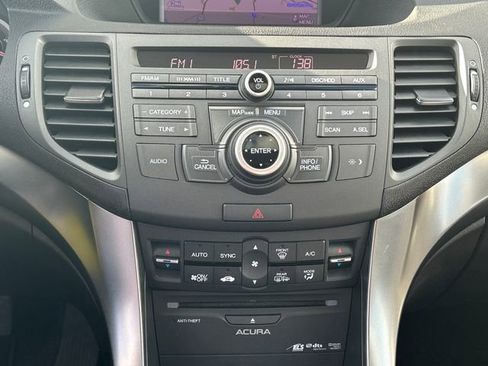 Used 2014 Acura TSX Sedan image 19