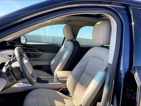 Used 2024 Lincoln Nautilus Reserve w/ Equipment Group 202A image 30