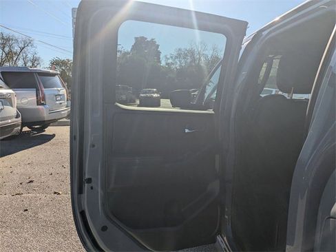 Used 2025 Nissan Frontier PRO-4X w/ Pro Premium Package image 24