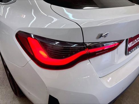 Used 2024 BMW i4 eDrive35 w/ Premium Package RWD image 31