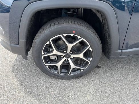New 2026 Jeep Compass Limited AWD/4WD image 9