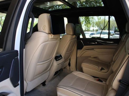 Used 2021 Cadillac Escalade Premium Luxury w/ Driver Assist Tech Package AWD/4WD image 17