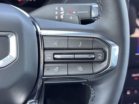 New 2027 GMC Acadia Elevation w/ Elevation Premium Package FWD image 10