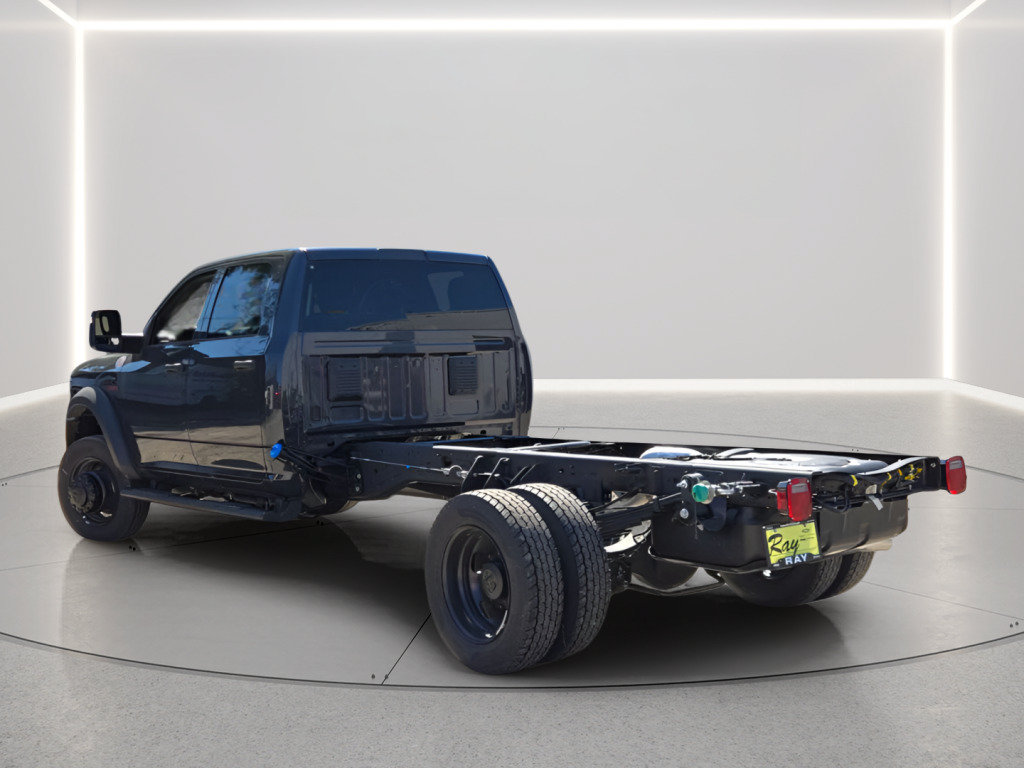 New 2026 RAM 5500 Tradesman AWD/4WD image 10