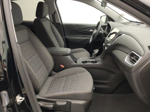 Used 2024 Chevrolet Equinox LT image 21