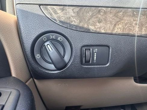 Used 2013 Dodge Grand Caravan SE image 13