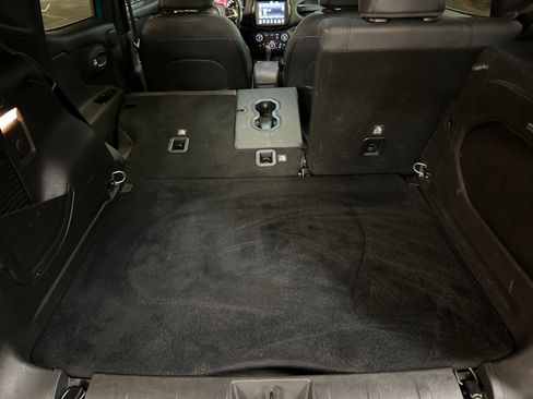 Used 2021 Jeep Renegade Trailhawk w/ Sun & Sound Group image 14