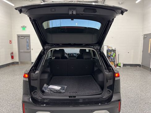 New 2026 Volkswagen Tiguan SE AWD/4WD image 23