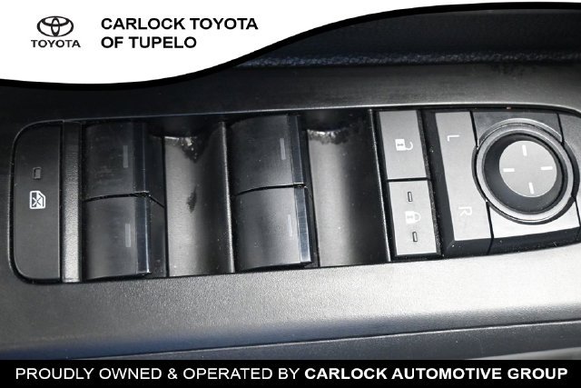 Used 2025 Toyota Tacoma TRD Off-Road AWD/4WD image 22