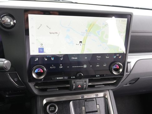 Used 2024 Lexus GX 550 AWD/4WD image 16