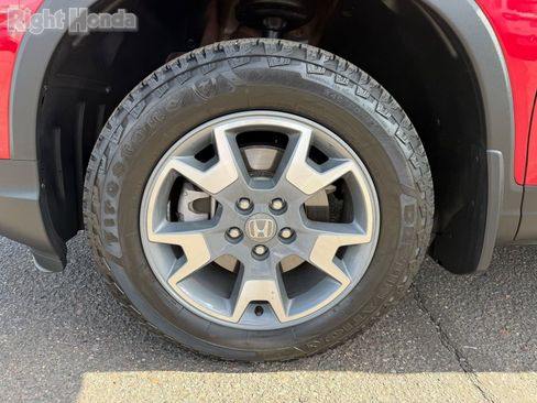 Used 2023 Honda Passport TrailSport image 11