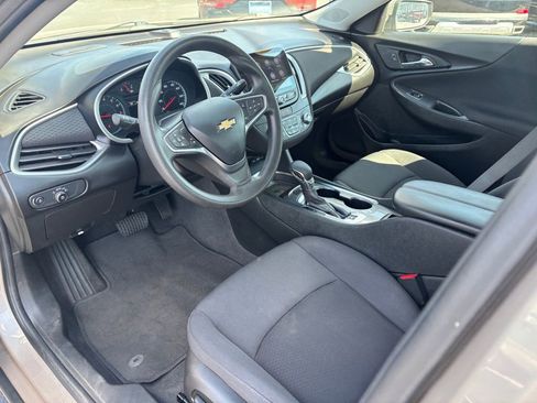 Used 2023 Chevrolet Malibu LT FWD image 8