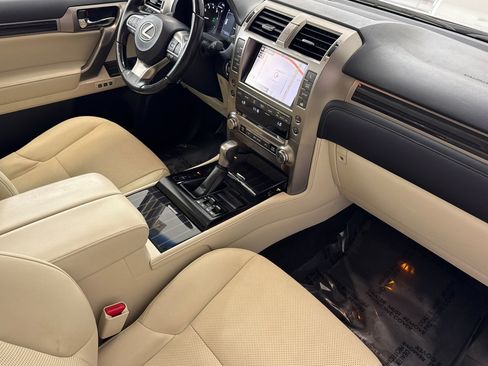 Used 2021 Lexus GX 460 Premium w/ Premium Plus Package AWD/4WD image 34