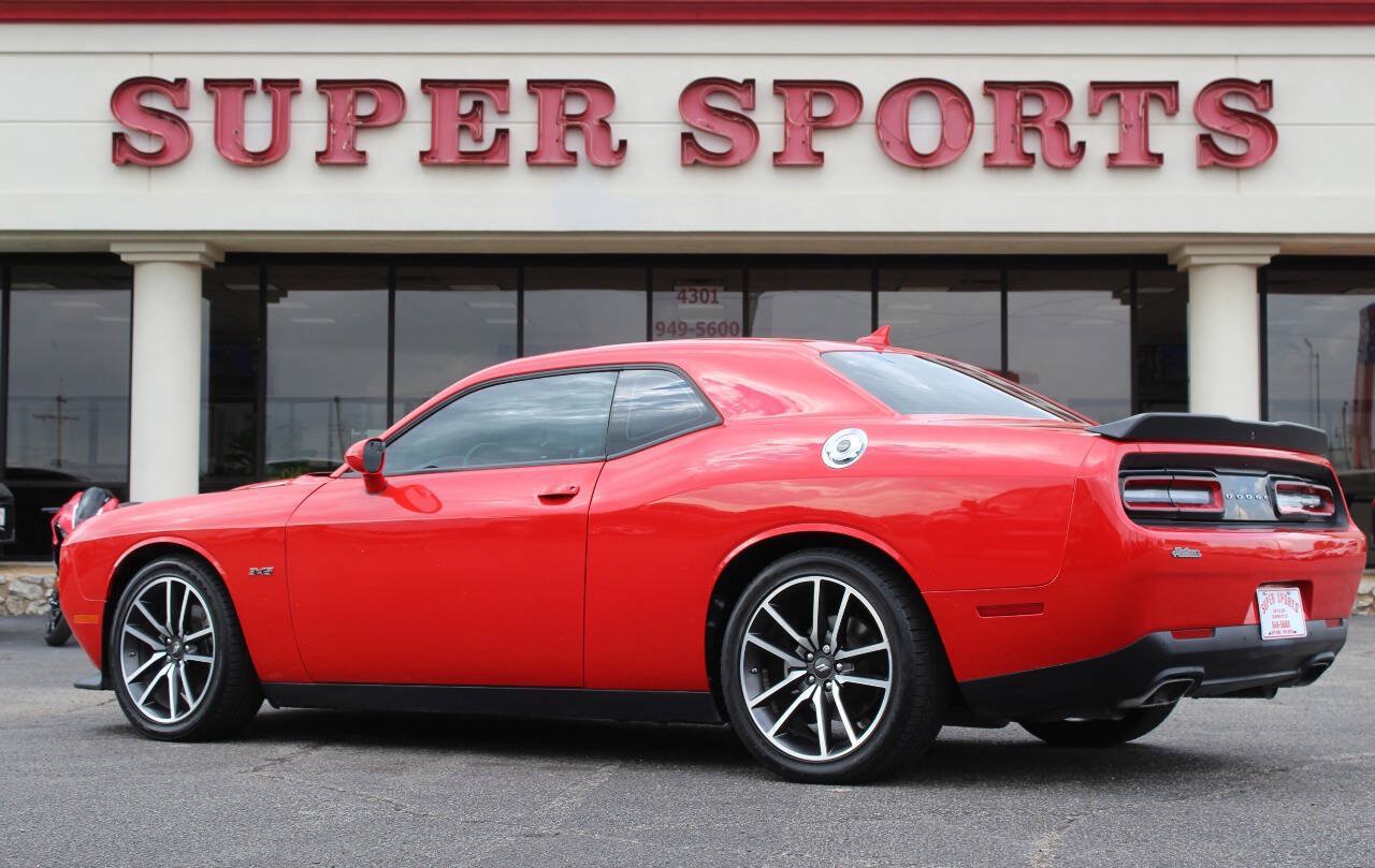 Used 2023 Dodge Challenger R/T w/ Plus Package RWD image 4