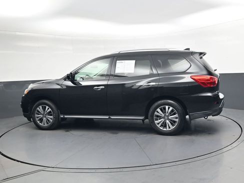 Used 2020 Nissan Pathfinder SV image 7
