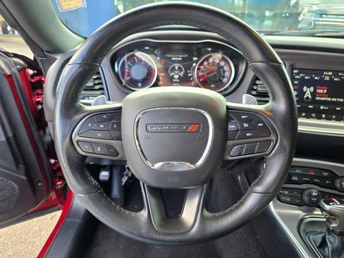 Used 2022 Dodge Challenger R/T Scat Pack w/ Driver Convenience Group RWD image 22