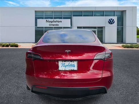 Used 2025 Tesla Model Y Long Range AWD/4WD image 6