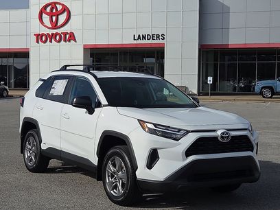 New 2025 Toyota RAV4 LE