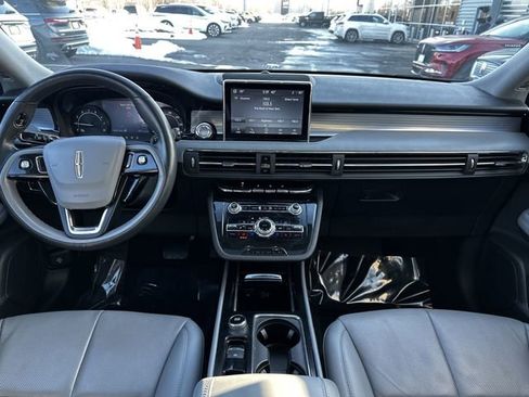 Certified 2022 Lincoln Corsair AWD w/ Premium Package image 15