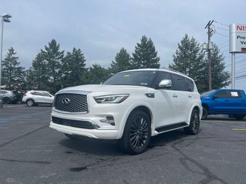 Used 2023 INFINITI QX80 Sensory w/ Cargo Package AWD/4WD image 3