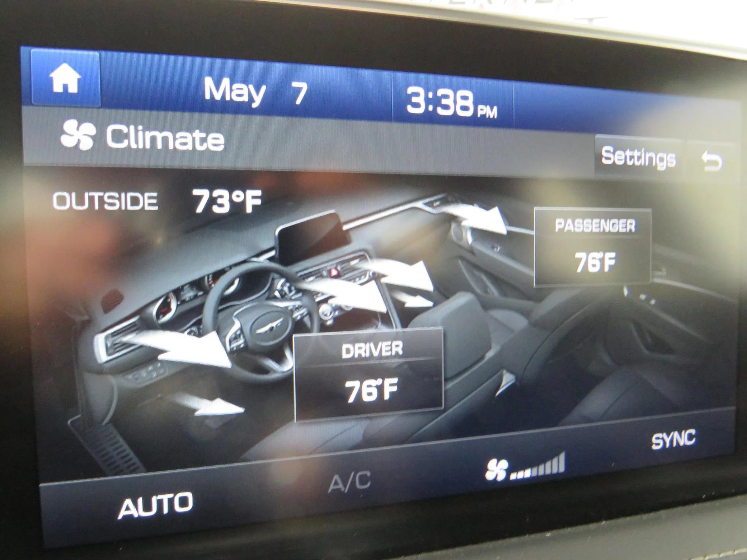 Used 2019 Genesis G70 2.0T Advanced AWD/4WD image 19