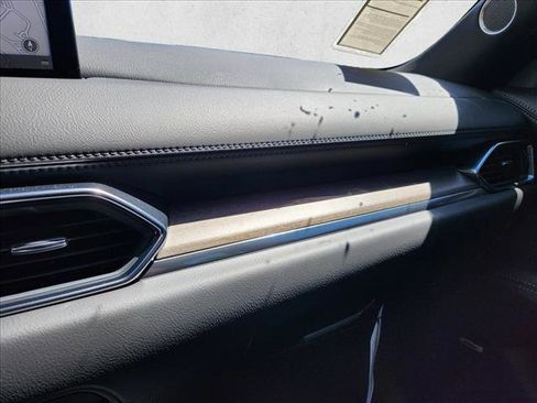 New 2025 MAZDA CX-5 Signature image 18