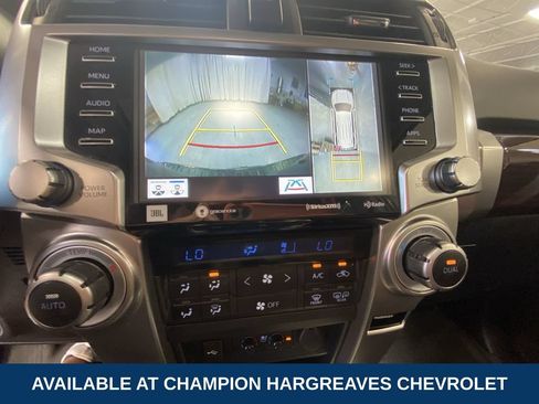 Used 2022 Toyota 4Runner Limited AWD/4WD image 19