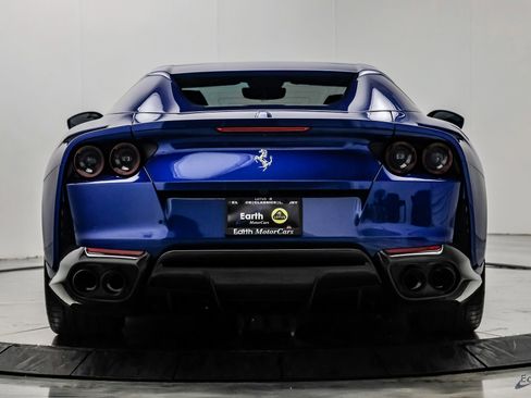 Used 2023 Ferrari 812 GTS RWD image 16