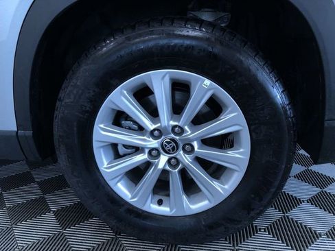 Used 2026 Toyota Grand Highlander AWD image 17